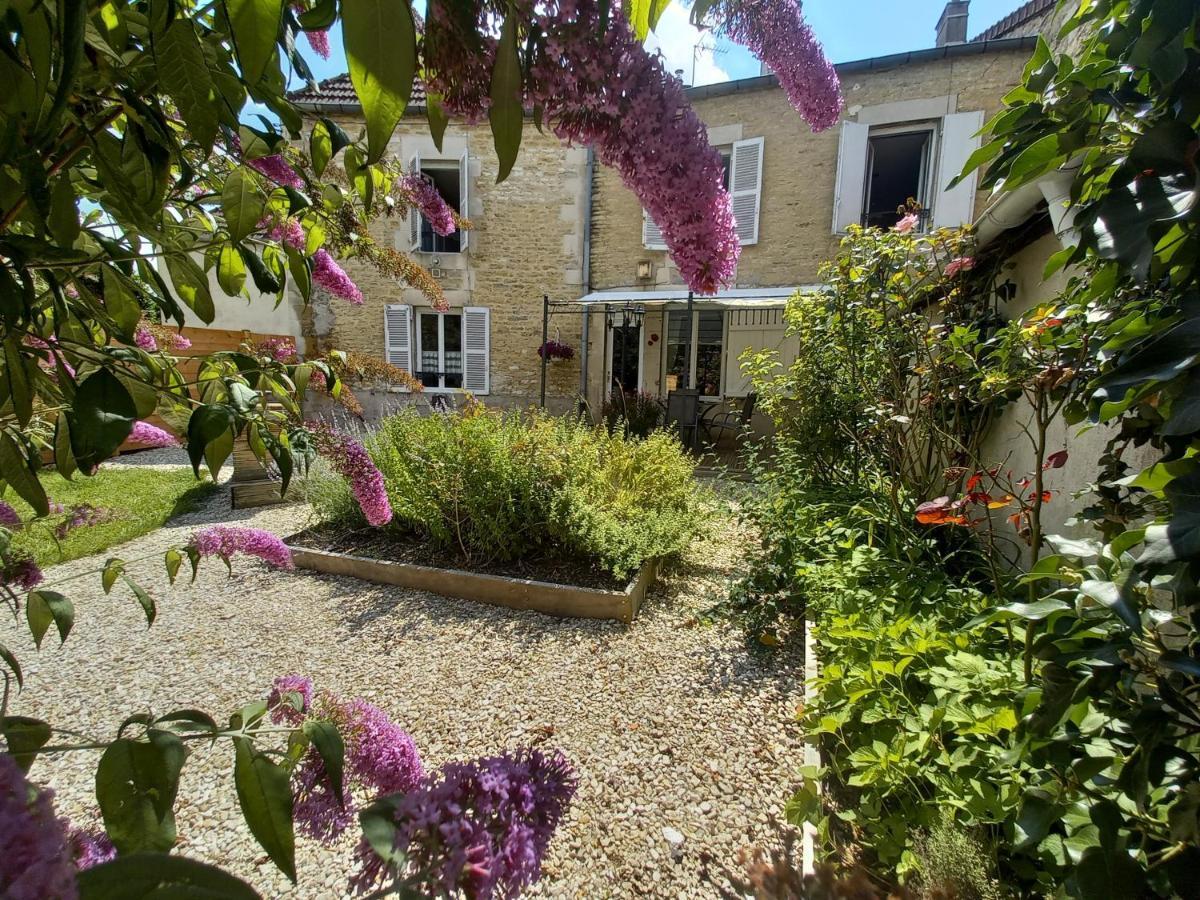 Suite EDEN avec jacuzzi privé Chaumont  Extérieur photo